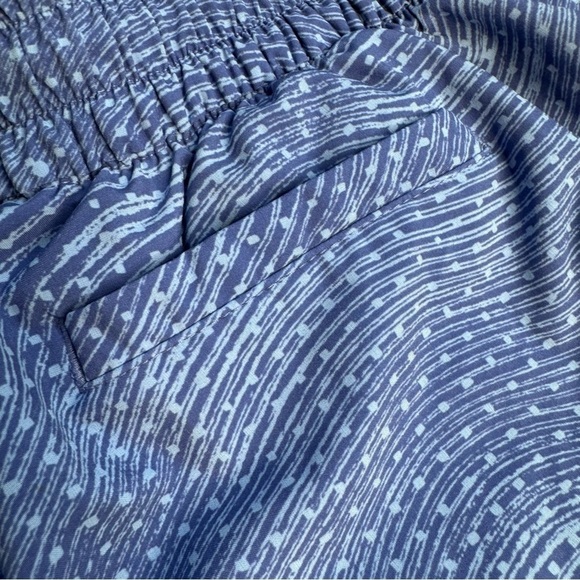 Athleta Girl Shorts Lot All Star 2.5" Shorts Size L 12 Blue Active Short - Picture 5 of 5